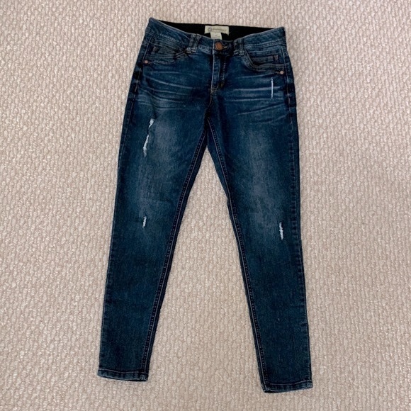 Democracy Ab Technology Ankle Skimmer - Picture 2 of 15